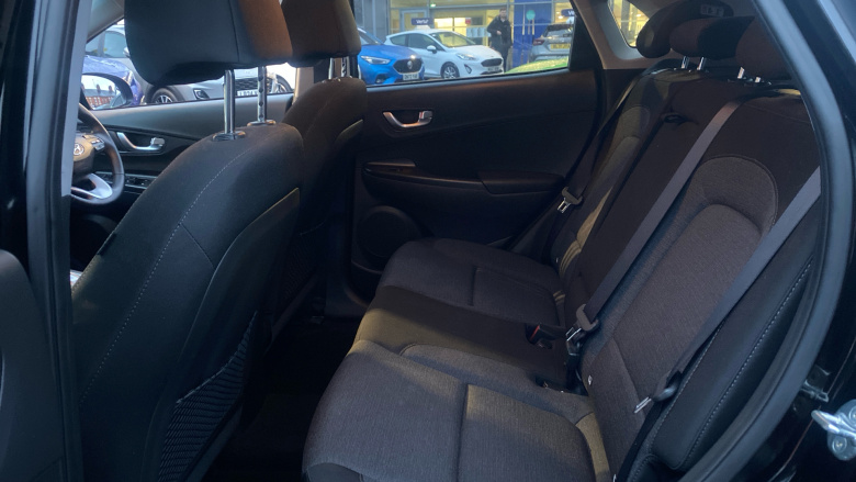 Hyundai KONA 100kW Premium 39kWh 5dr Auto Electric Hatchback